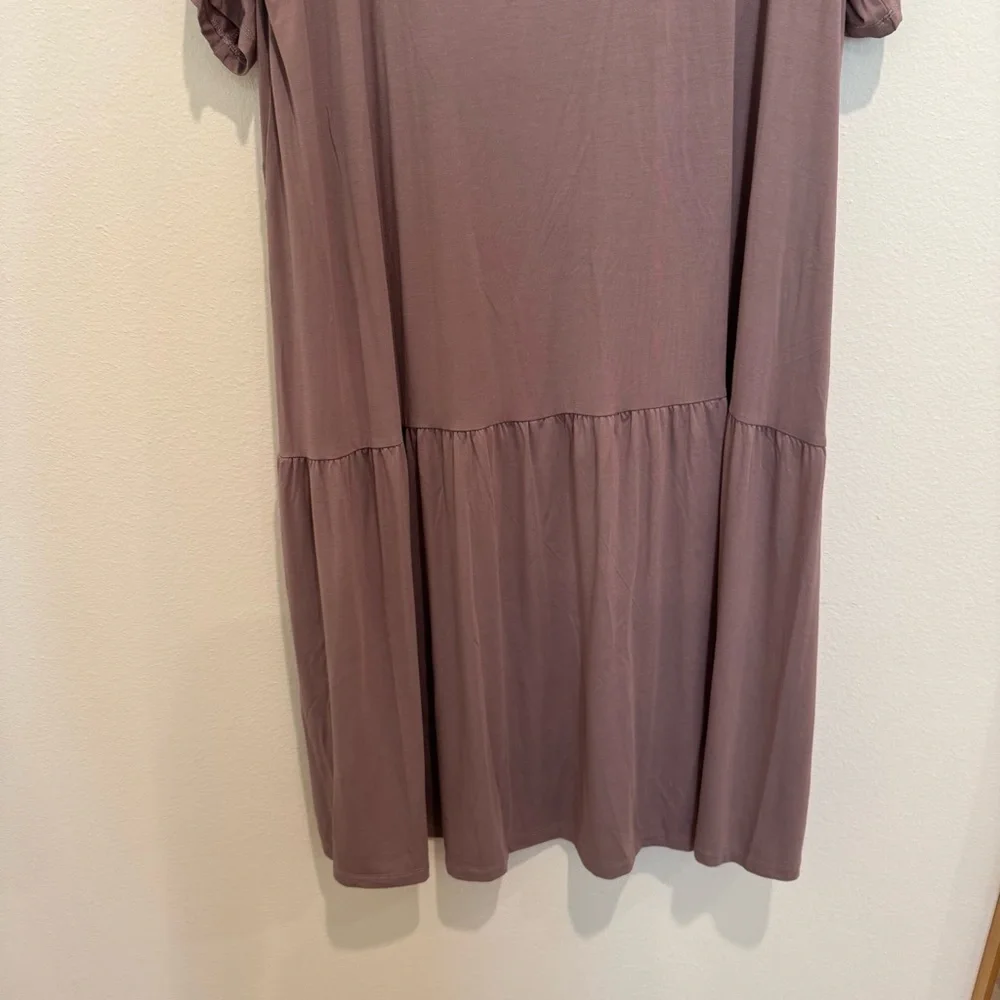 LOGO Mauve Short Sleeve Dress Midi Dress - Picture 9 of 9